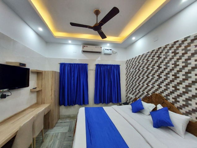 Deluxe Rooms at best price in Bhubaneswar