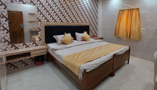 Lodge near Bhubaneswar Airport